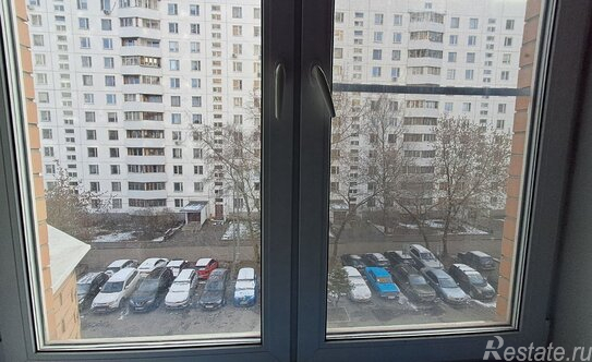 Продажа 2-комн квартиры на вторичном рынке Кронштадтский б-р,  д. 30