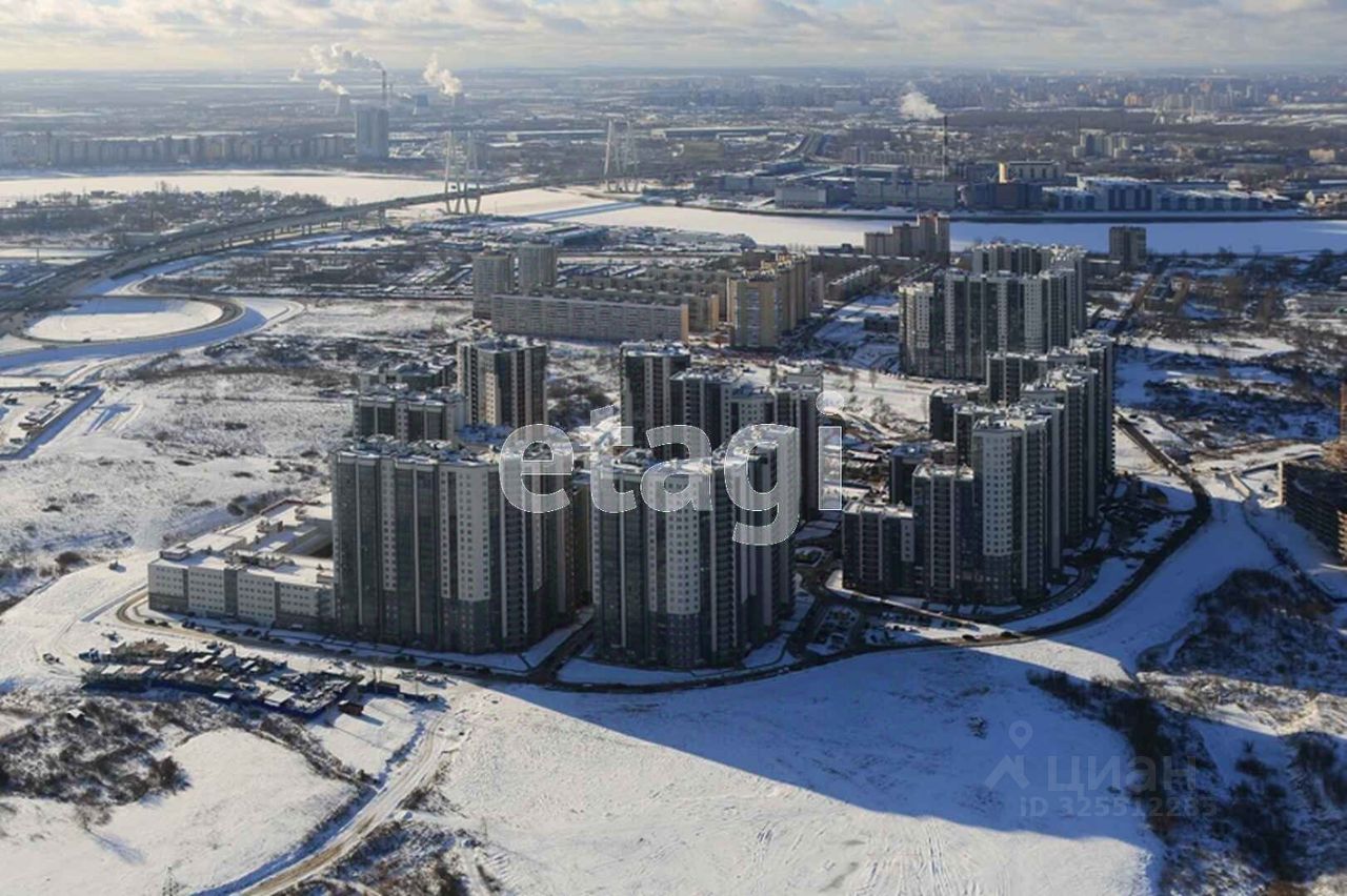 Продажа 2-комн квартиры на вторичном рынке улица Русановская, 19к2