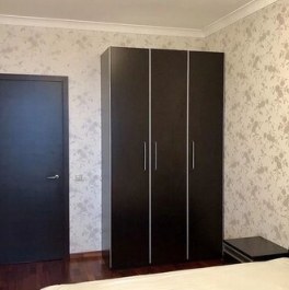 Аренда 2-комн квартиры на вторичном рынке улица Павла Андреева,  д. 4