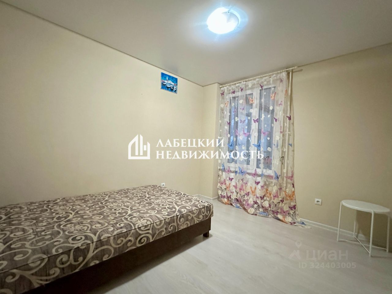 Аренда 1-комн квартиры на вторичном рынке бульвар Александра Грина, 1