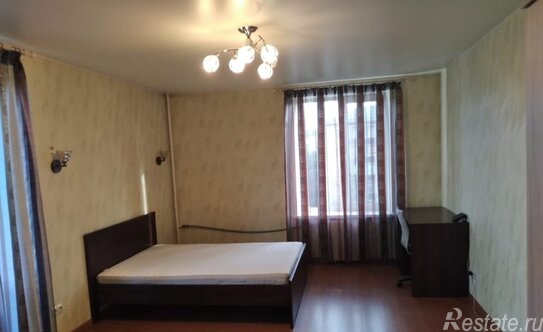 Аренда 3-комн квартиры на вторичном рынке улица Марии Ульяновой,  д. 8