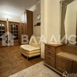 Продажа 3-комн квартиры на вторичном рынке Миклухо-Маклая ул