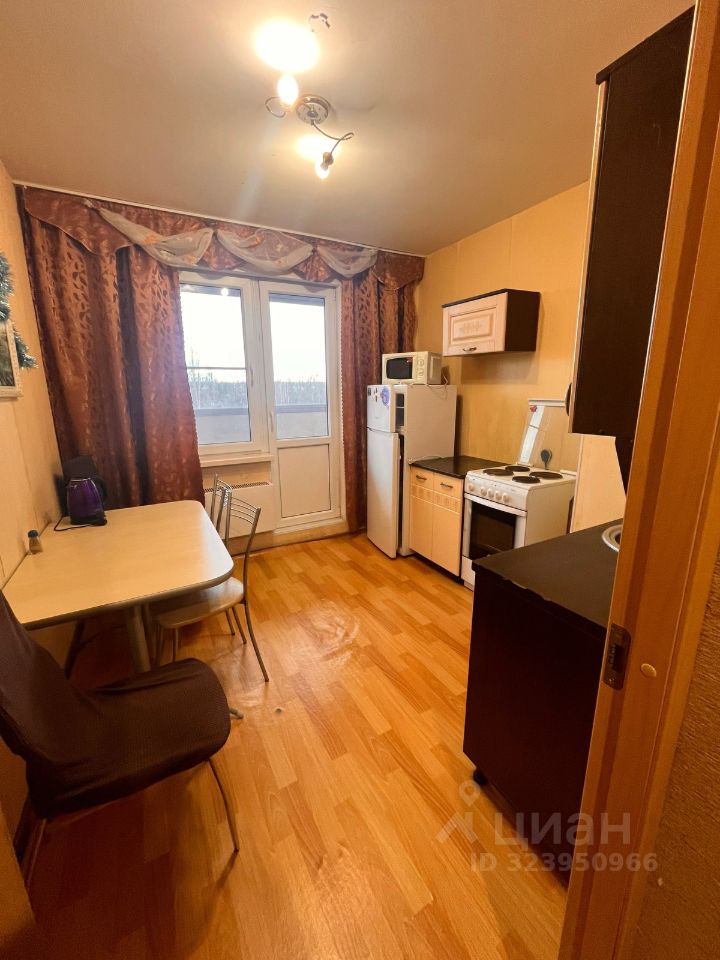 Аренда 1-комн квартиры на вторичном рынке Тихвин, улица Ярослава Иванова, 3