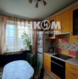 Продажа 2-комн квартиры на вторичном рынке Батайский проезд,  д. 65