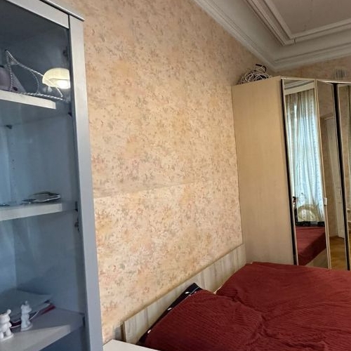 3-комн квартира улица Декабристов, 52