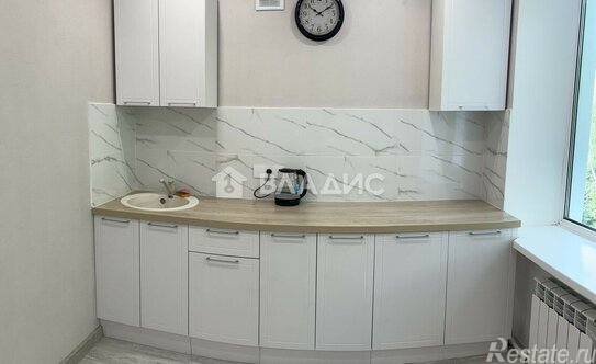 Продажа 2-комн квартиры на вторичном рынке Новоизмайловский проспект,  д. 17