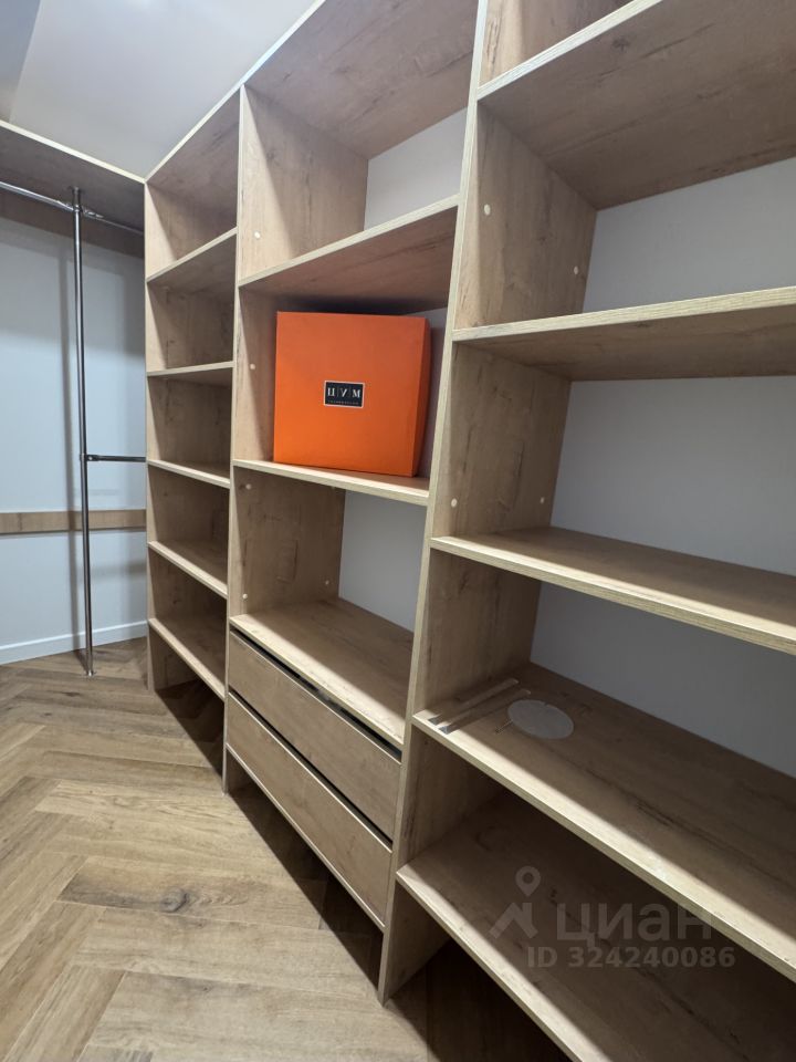 Продажа 2-комн квартиры на вторичном рынке улица Маршала Бирюзова, 13