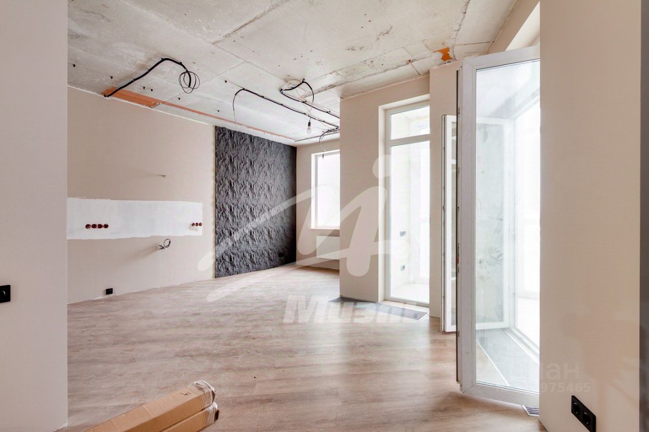 Продажа 3-комн квартиры на вторичном рынке Химки, улица Кудрявцева, 11