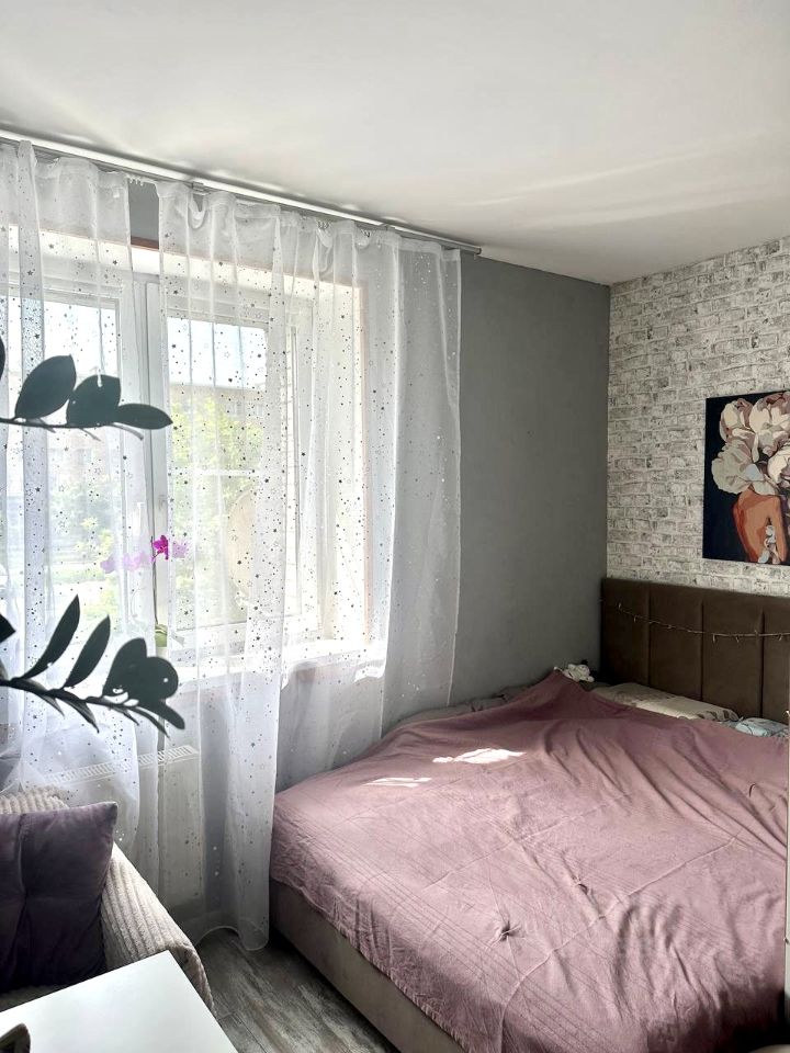 Продажа 1-комн квартиры на вторичном рынке улица Шелгунова, 9к1