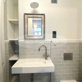 Аренда 2-комн квартиры на вторичном рынке улица Спиридоновка,  д. 26