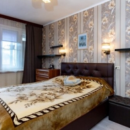 Продажа 3-комн квартиры на вторичном рынке Придорожная аллея,  д. 21