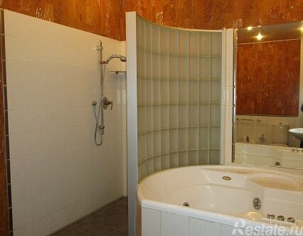 Аренда 4-комн квартиры на вторичном рынке Харьковская улица,  д. 8А