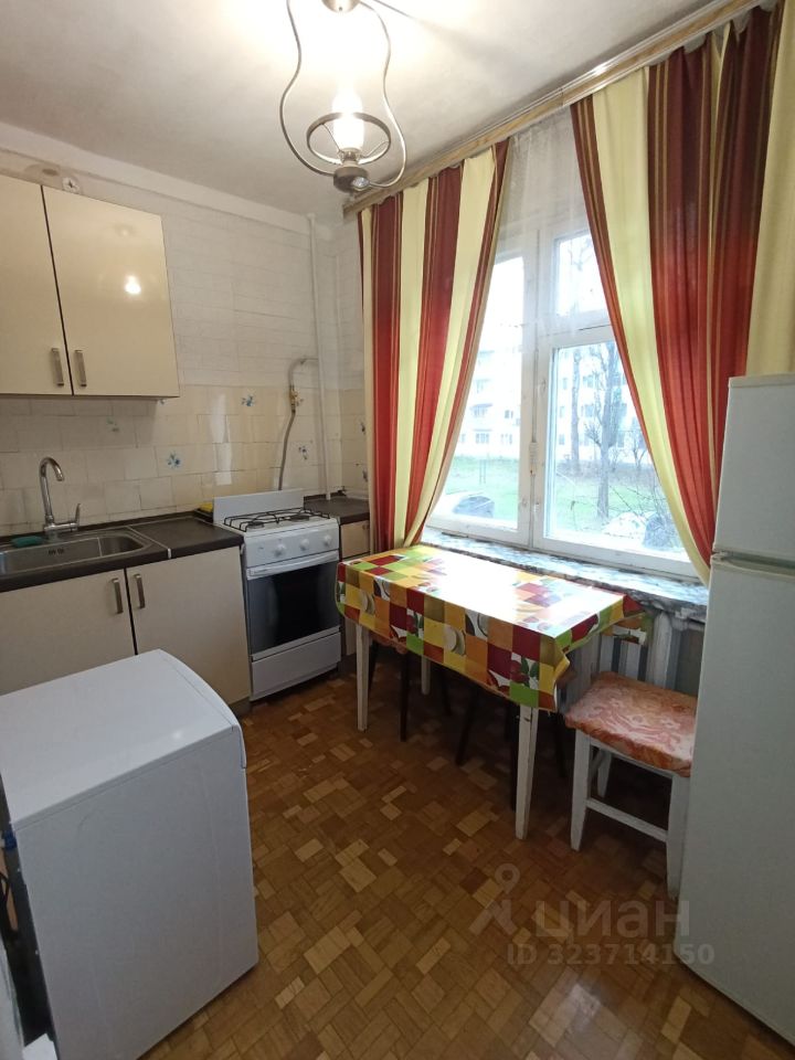 Продажа 2-комн квартиры на вторичном рынке с. Растуново, улица Заря, 10