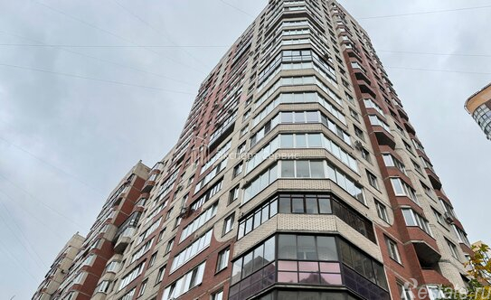 Продажа 4-комн квартиры на вторичном рынке Пулковская улица