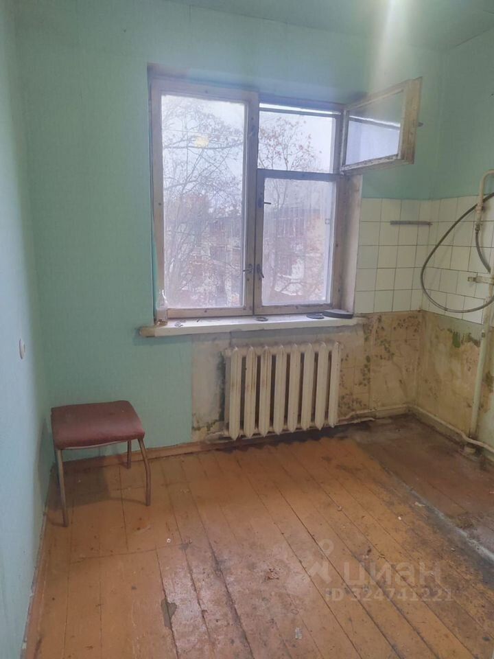 Продажа 3-комн квартиры на вторичном рынке Электросталь, улица Победы, 10к3