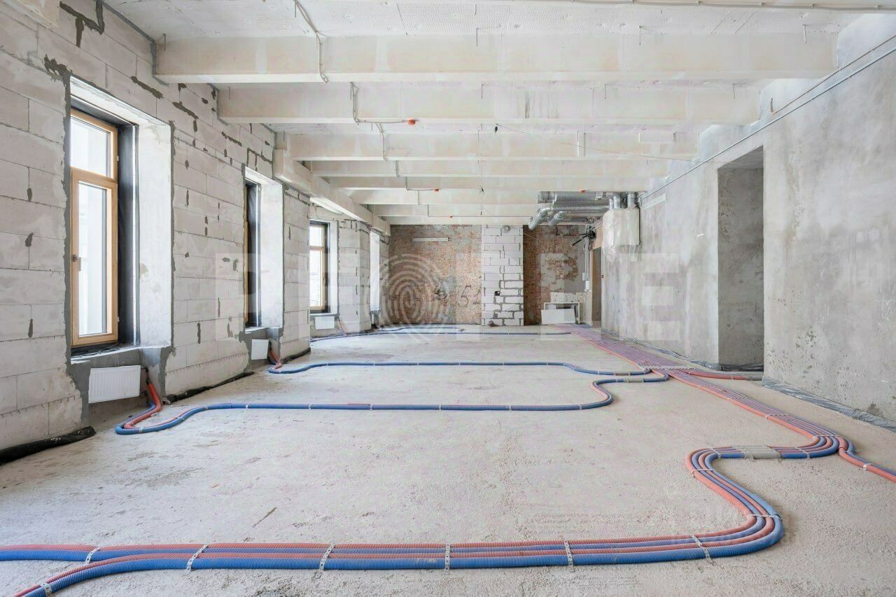 Продажа 4-комн квартиры на вторичном рынке улица Большая Полянка, 44