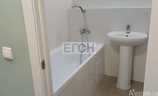 Продажа 3-комн квартиры на вторичном рынке 46Н-04875