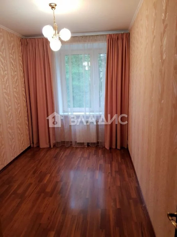 Продажа 3-комн квартиры на вторичном рынке Химки, ул. Маяковского,  д. 3