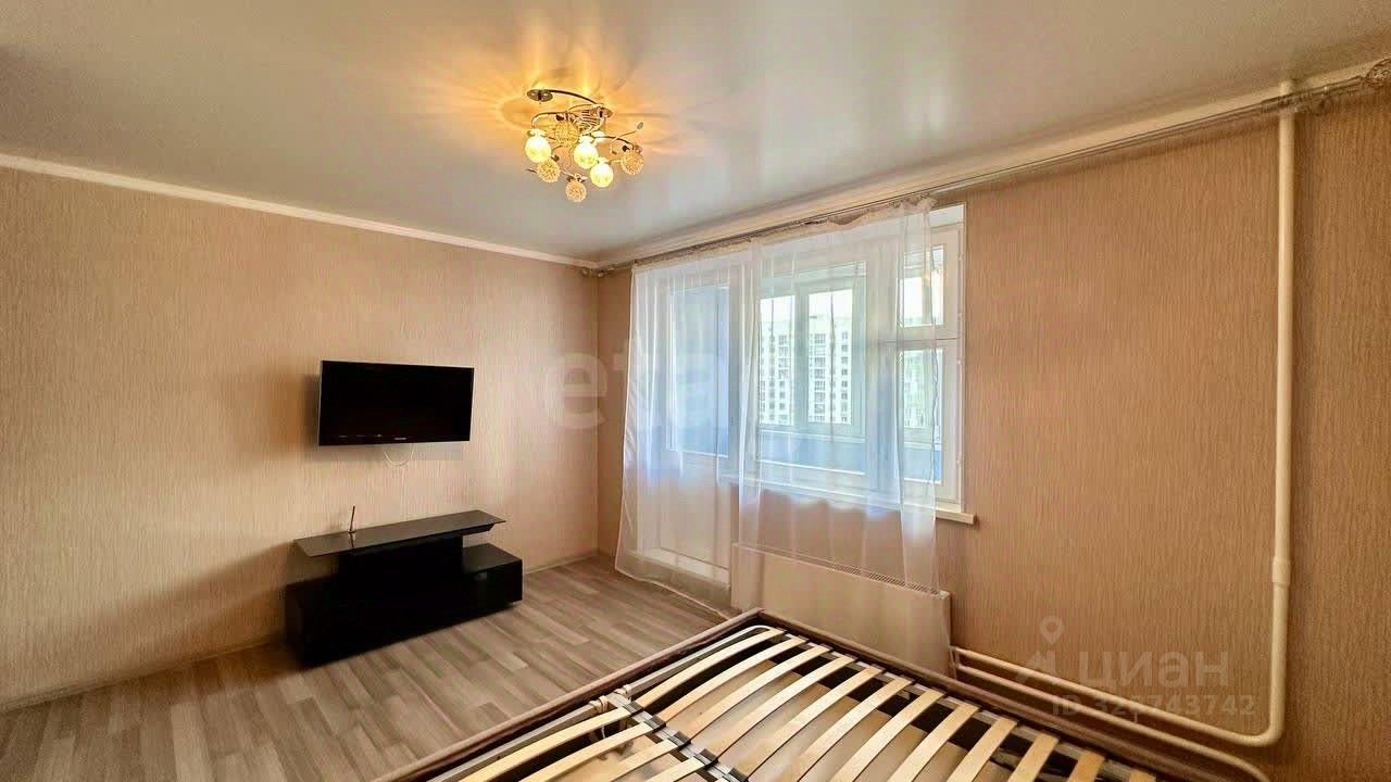 Продажа 3-комн квартиры на вторичном рынке Андреевка пгт, 31А