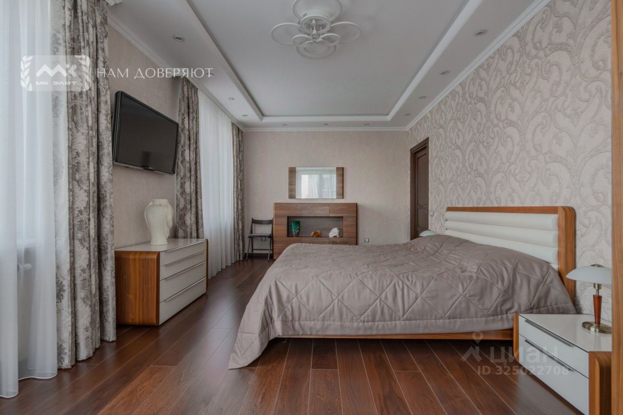 Продажа 3-комн квартиры на вторичном рынке Кременчугская улица, 19к2