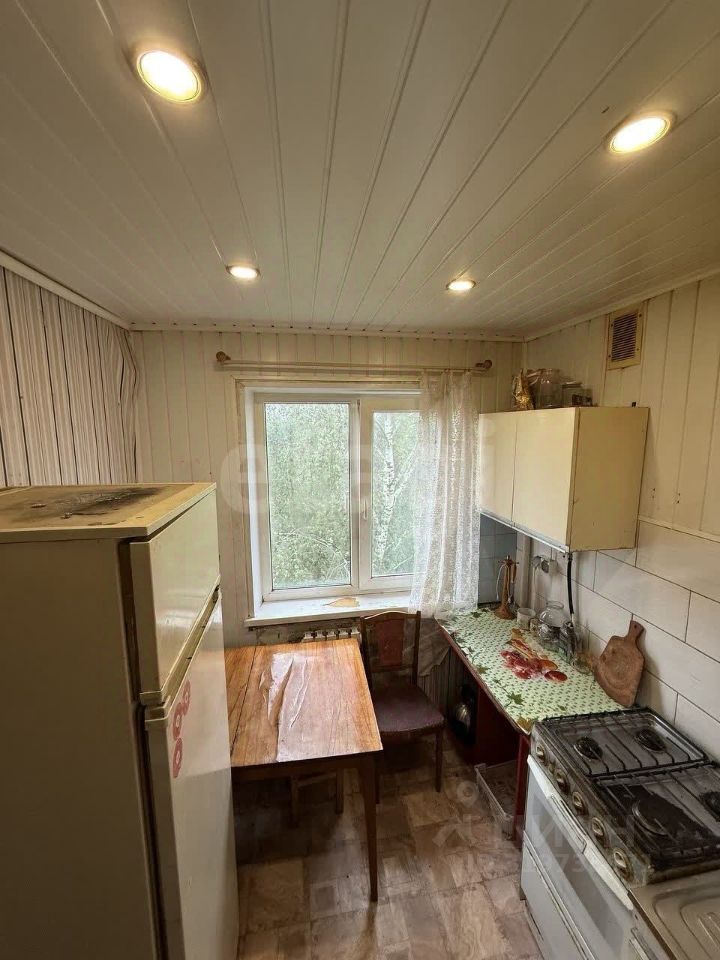 Продажа 4-комн квартиры на вторичном рынке Волосово, Гатчинское шоссе, 4