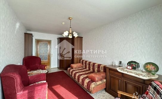 Продажа 1-комн квартиры на вторичном рынке ул Доблести,  д. 28,  к. 1