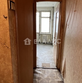 Продажа 2-комн квартиры на вторичном рынке улица Трёхгорный Вал,  д. 1