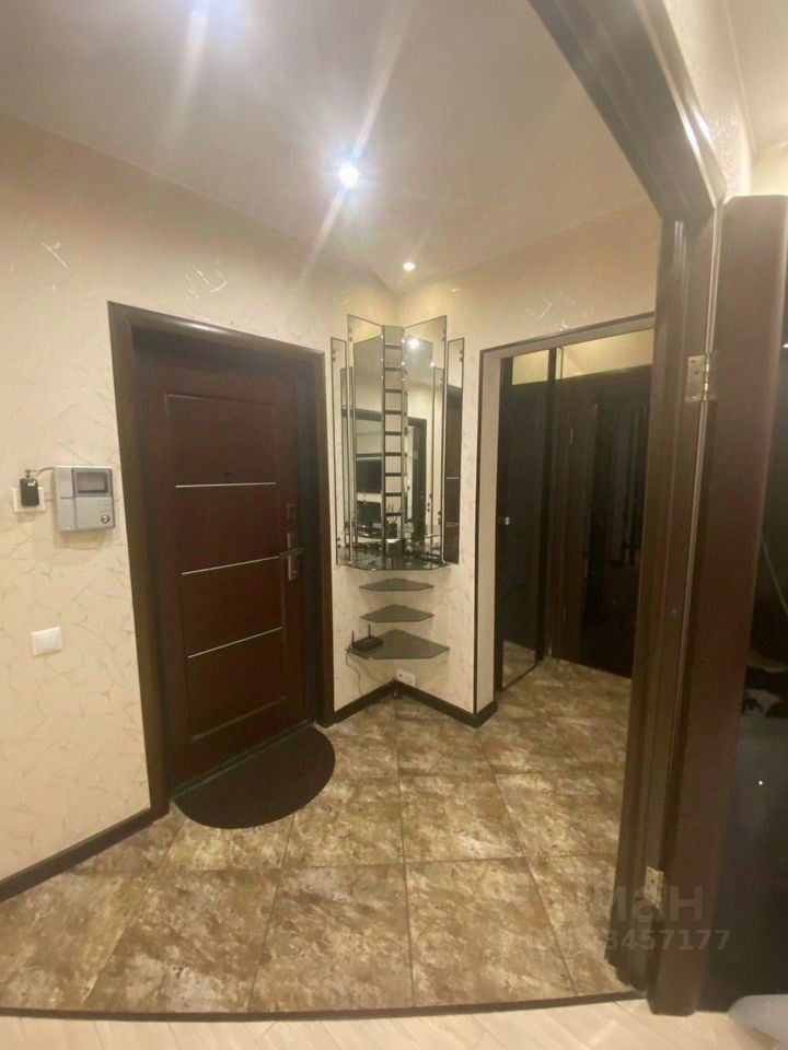 Аренда 2-комн квартиры на вторичном рынке улица Крылатские Холмы, 30К3