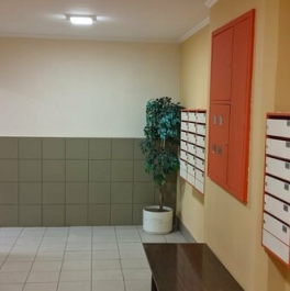 Продажа 3-комн квартиры на вторичном рынке ул Академика Анохина,  д. 60