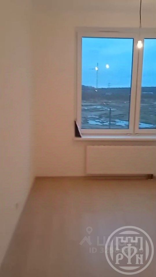 Аренда 2-комн квартиры на вторичном рынке Новоселье городской поселок, улица Центральная, 30к1