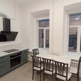 Продажа 2-комн квартиры на вторичном рынке улица Марата