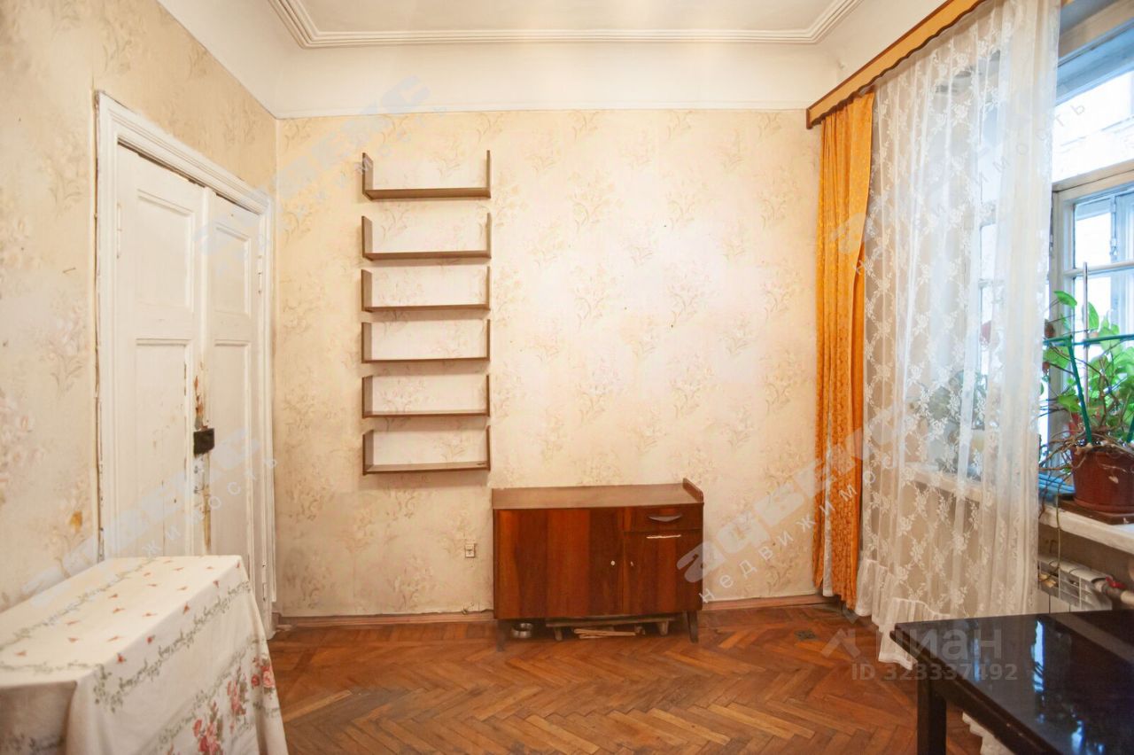 Продажа 3-комн квартиры на вторичном рынке Академический переулок, 8