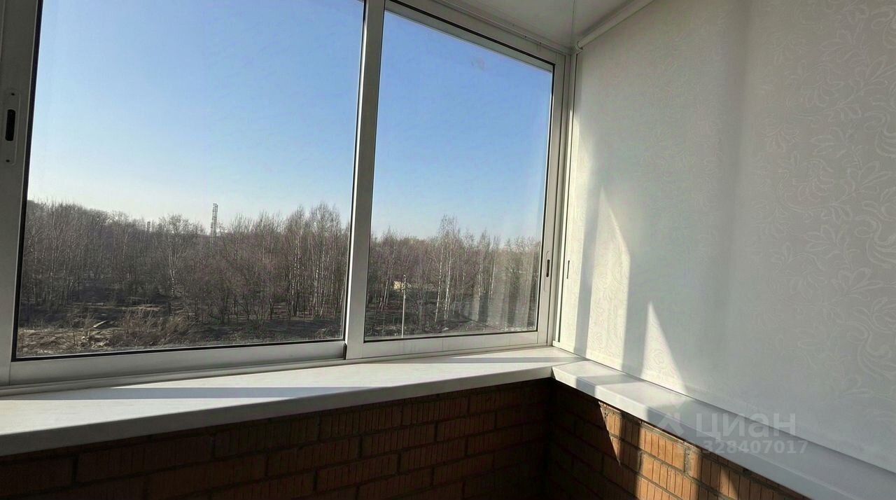 Продажа 2-комн квартиры на вторичном рынке пос. Янино-1, улица Голландская, 10к2