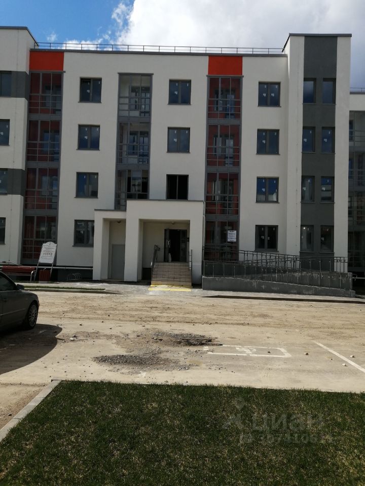 Продажа 1-комн квартиры на вторичном рынке Митино Дальнее мкр, д. Брехово,  д. 13