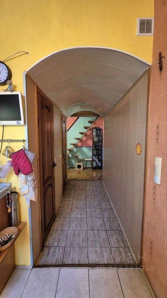 Продажа 4-комн квартиры на вторичном рынке проспект Стачек, 160