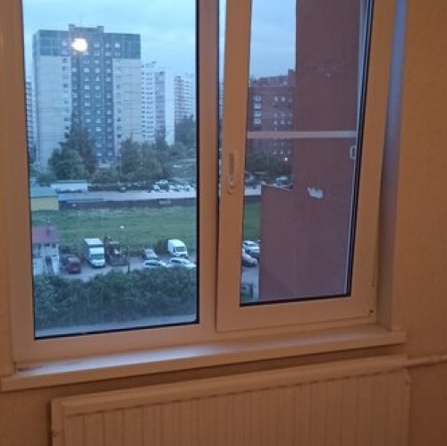 3-комн квартира улица Десантников,  д. 20 к1