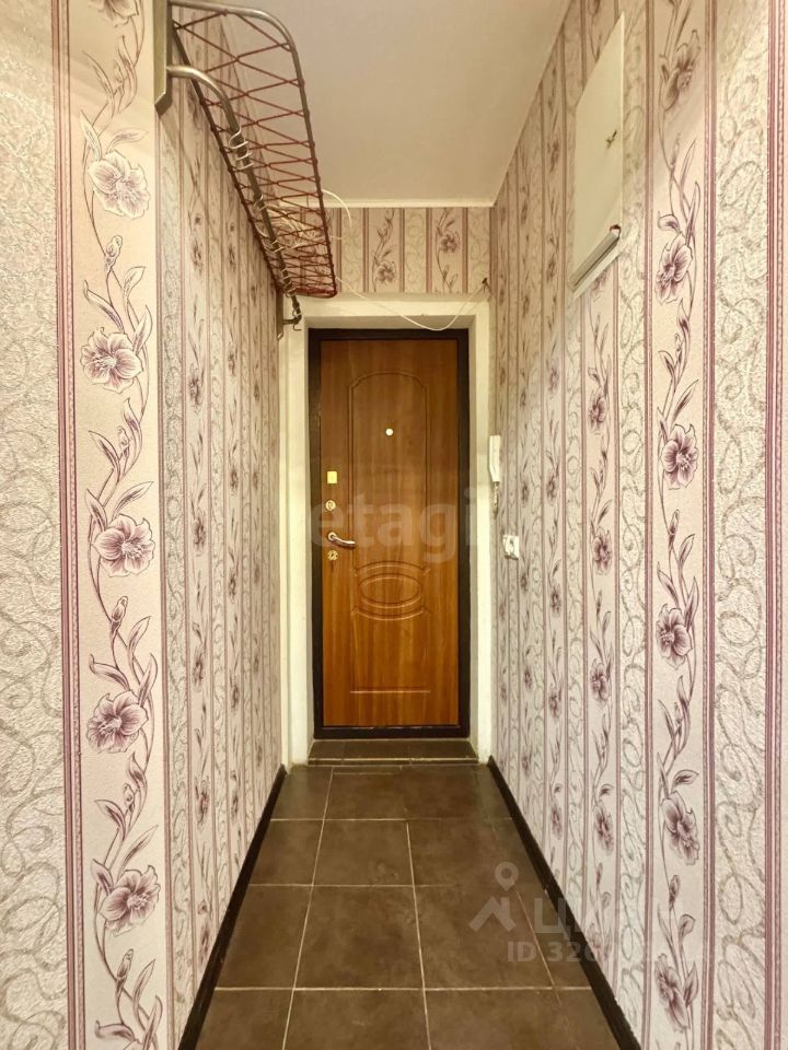 Продажа 2-комн квартиры на вторичном рынке проспект Тореза, 82