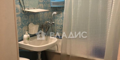 1-комн квартира улица Панфёрова,  д. 18
