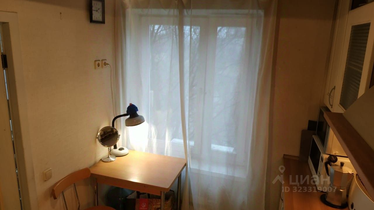 Продажа 3-комн квартиры на вторичном рынке улица Охотничья, 6