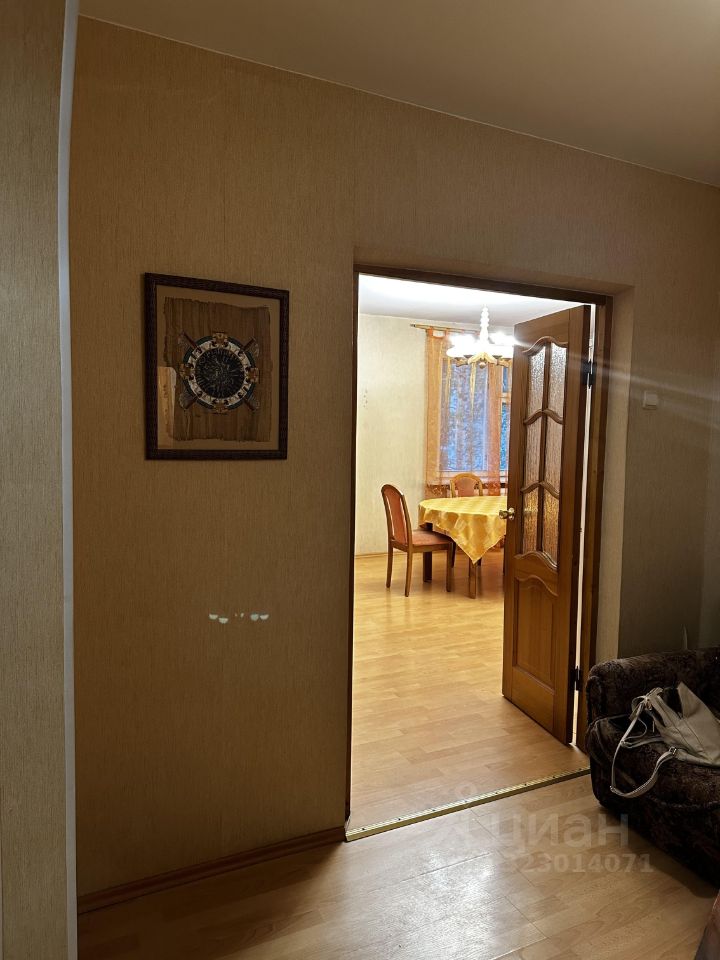 Продажа 3-комн квартиры на вторичном рынке Всеволожск, Василеозерская улица, 1к1