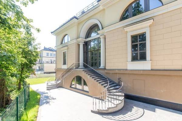 Продажа дома Реки Крестовки наб,  д. 3