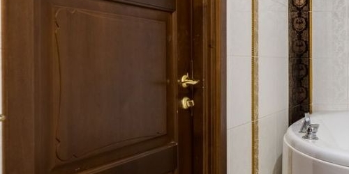 4-комн квартира улица Ивана Бабушкина, 10