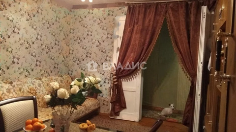 4-комн квартира ул. Черняховского,  д. 35/7