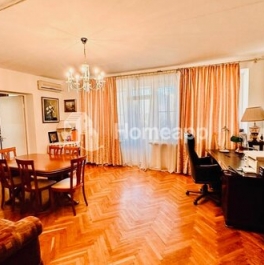 Продажа 4-комн квартиры на вторичном рынке ул Мосфильмовская,  д. 11,  к. 2