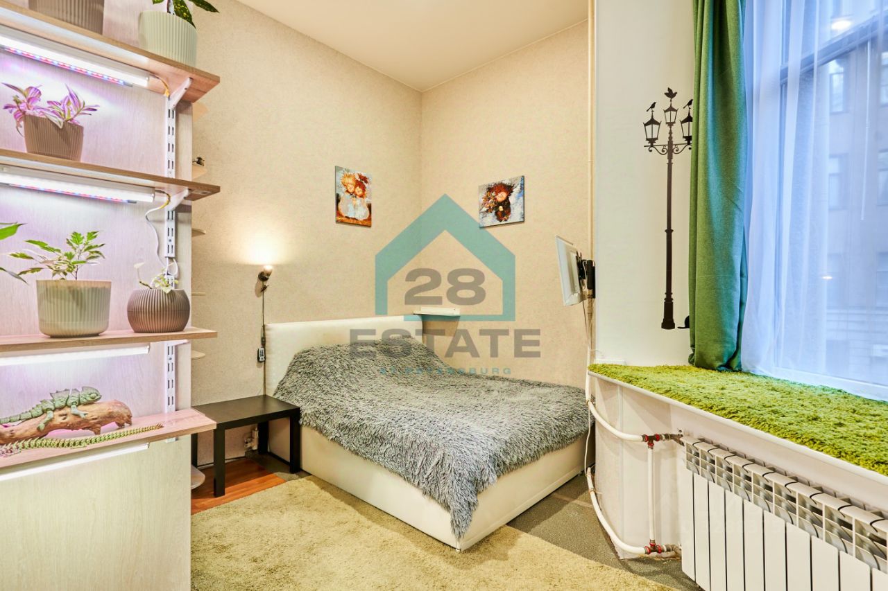 Продажа комнаты Моховая улица, 26