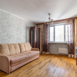 Продажа 3-комн квартиры на вторичном рынке улица Барышиха,  д. 38