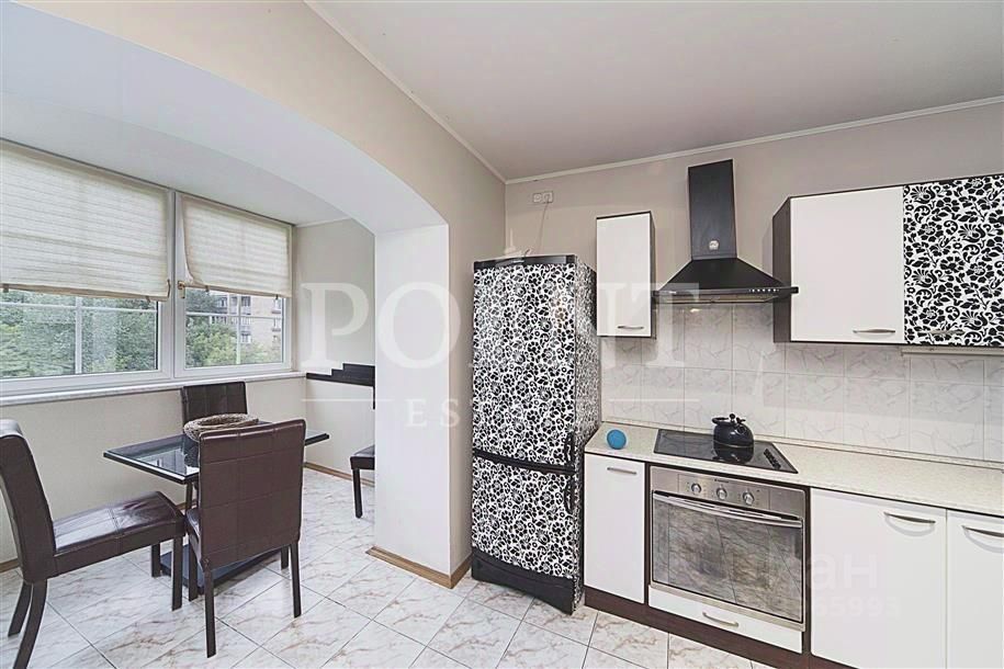 Продажа 3-комн квартиры на вторичном рынке улица Вавилова, 97