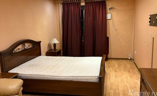 Продажа 4-комн квартиры на вторичном рынке Богатырский пр-кт,  д. 28