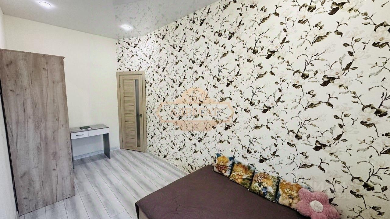 Продажа 4-комн квартиры на вторичном рынке Нарвский проспект, 16