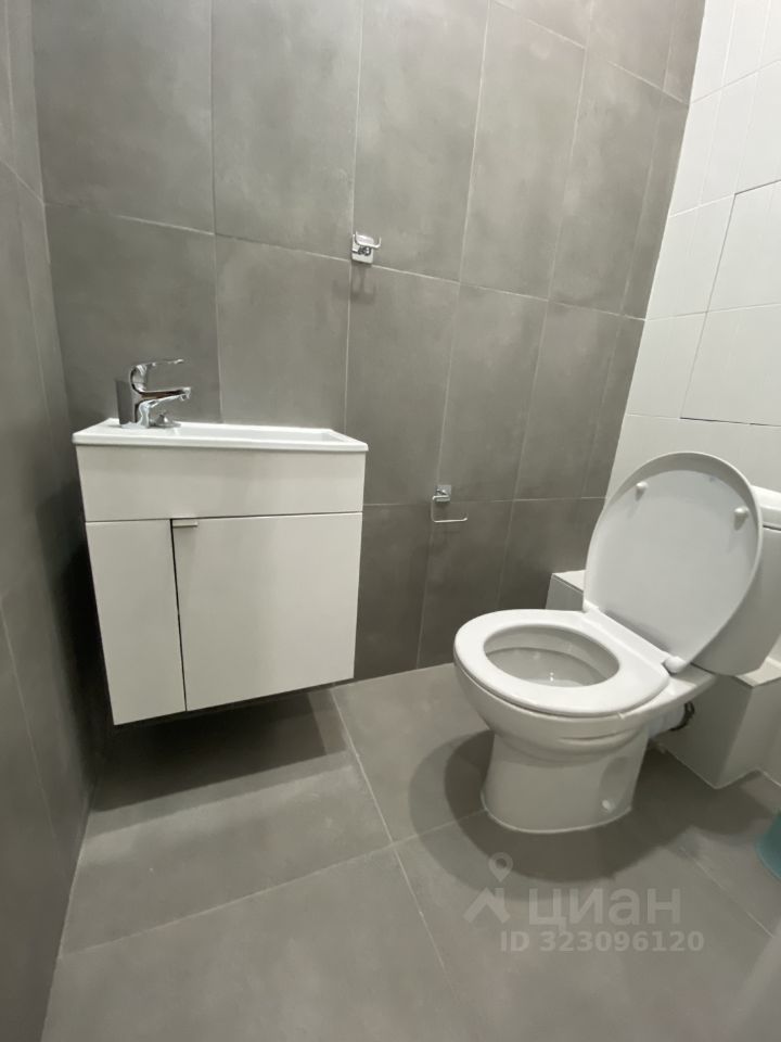 Аренда 2-комн квартиры на вторичном рынке Тюменский проезд, 3к6